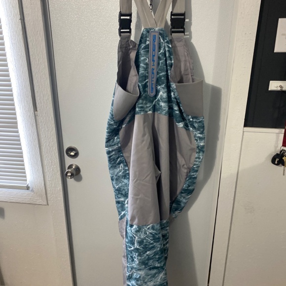 Gator Waders - Picture 4 of 9